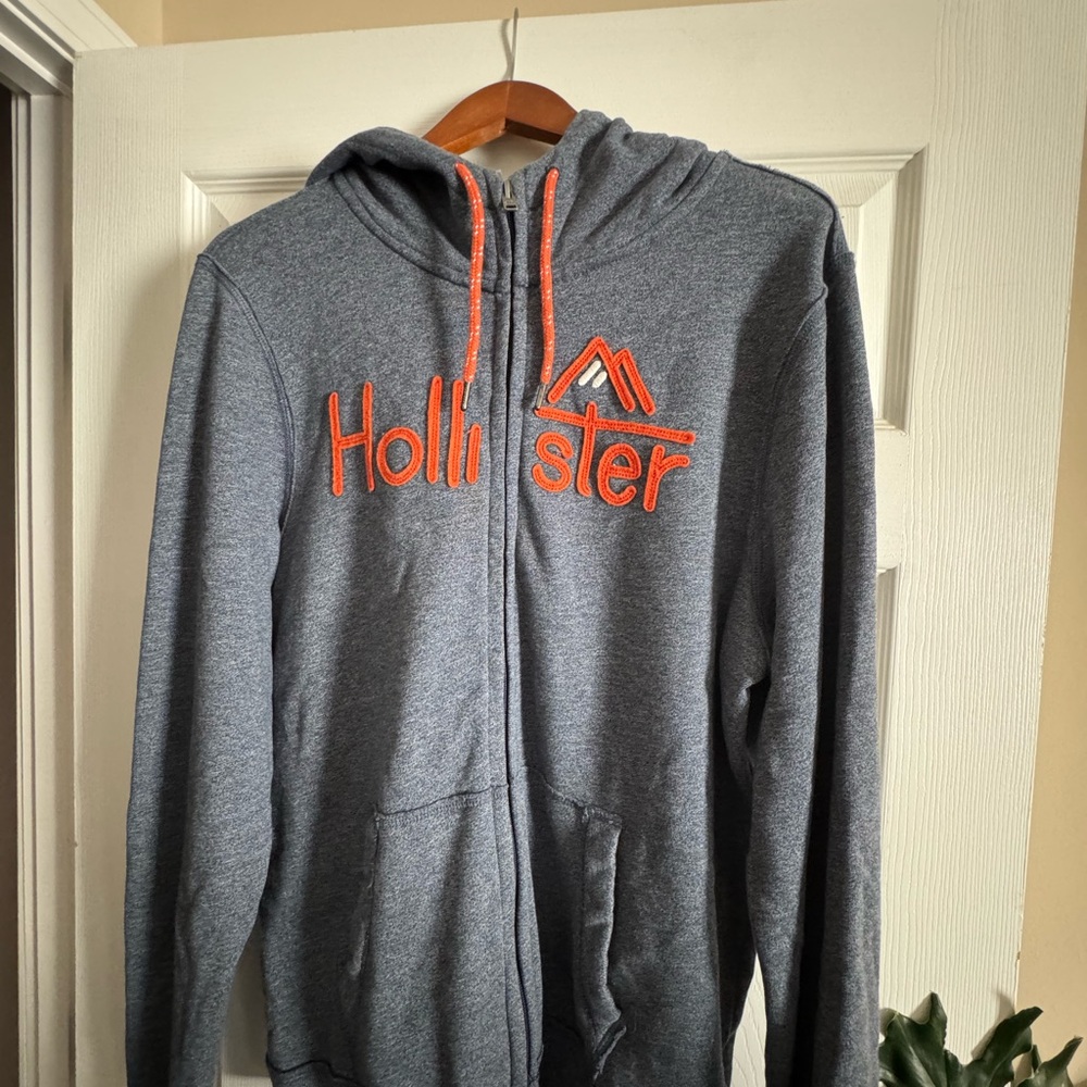 Hollister Hoodie Men’s XL 60% Cotton 40% Poly